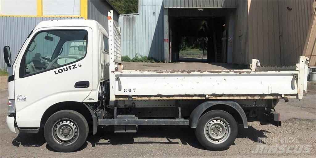 Toyota NT21Y Savivarčių priekabų vilkikai