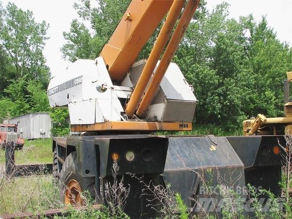 Drott 2500 Visureigiai kranai