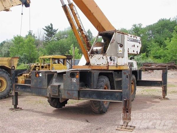 Drott 2500 Visureigiai kranai