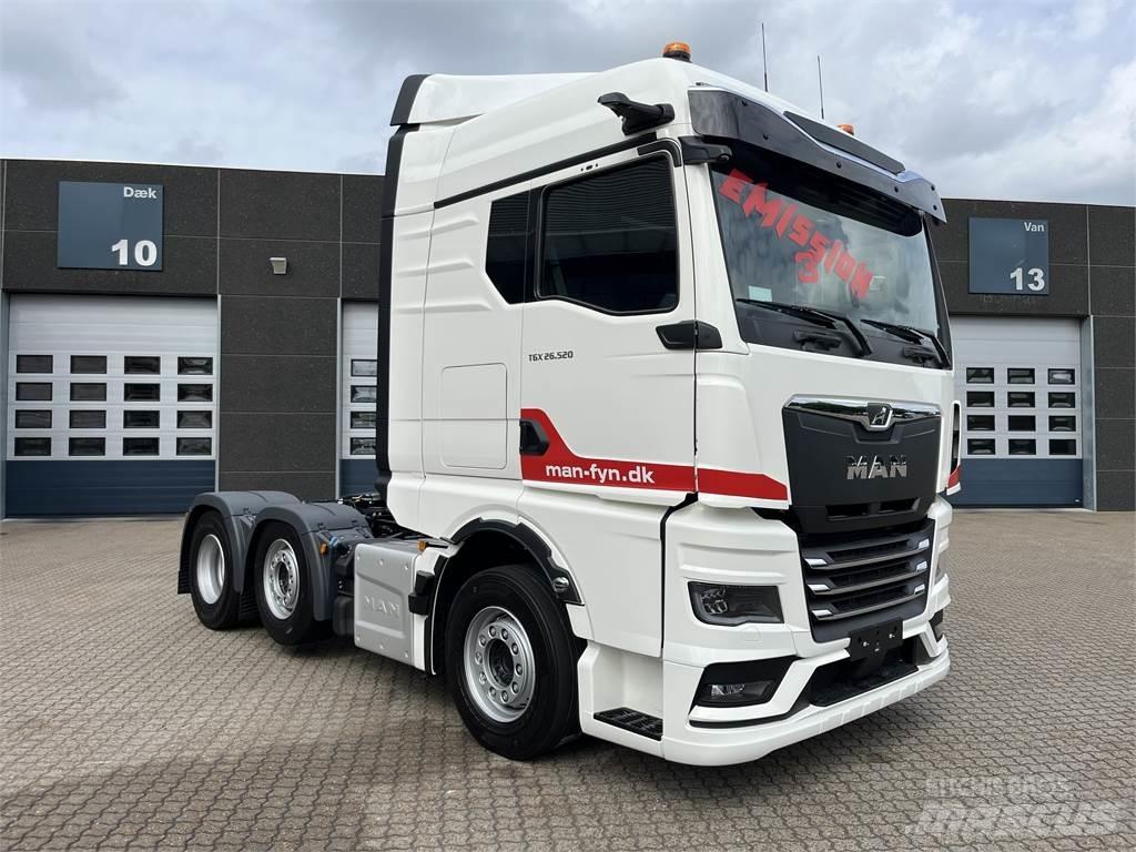 MAN TGX 26.520 Naudoti vilkikai