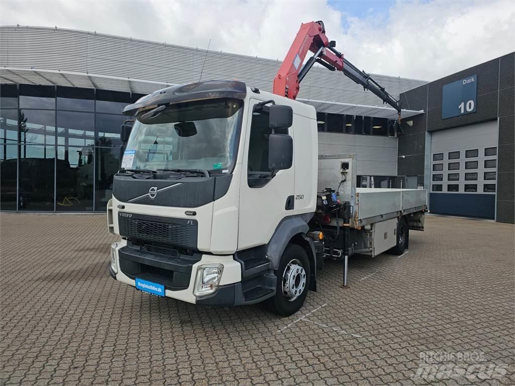 Volvo FL250 Automobiliniai kranai