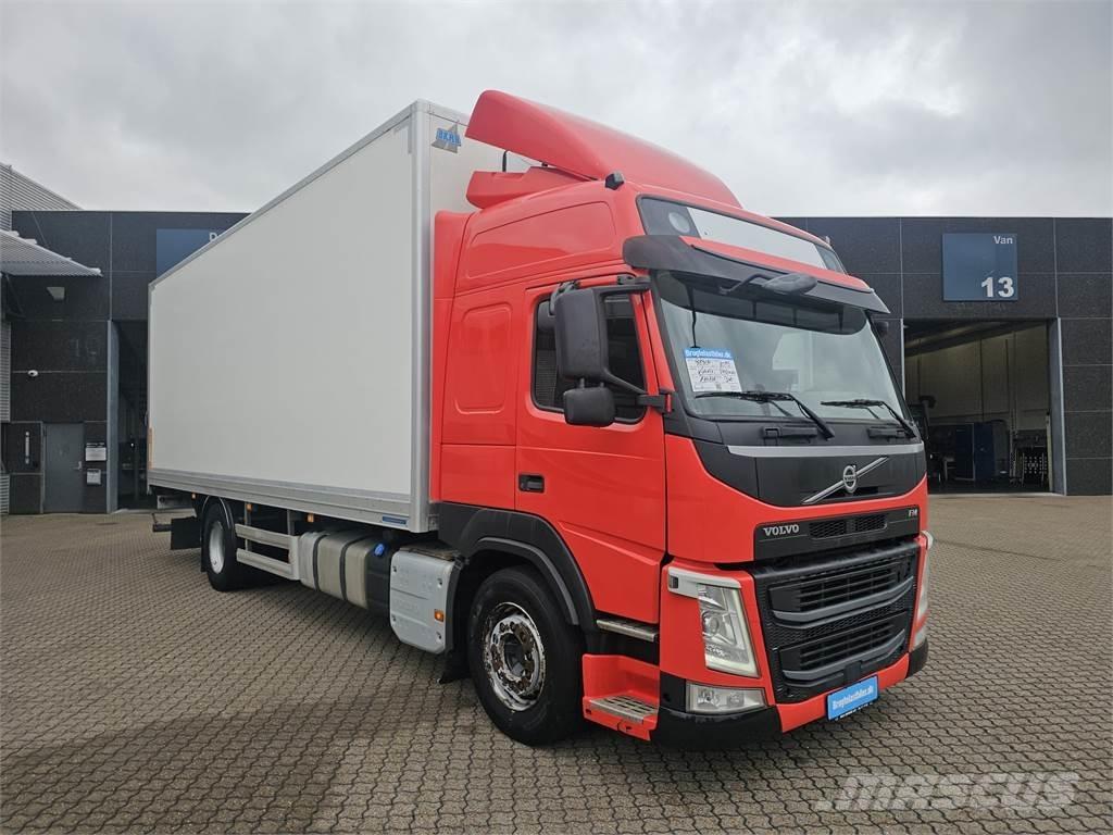 Volvo FM340 Sunkvežimiai su dengtu kėbulu