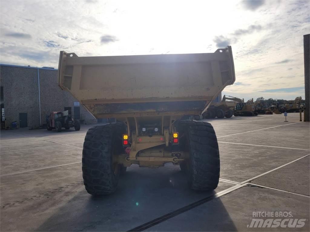 CAT 730 Karjeriniai savivarčiai
