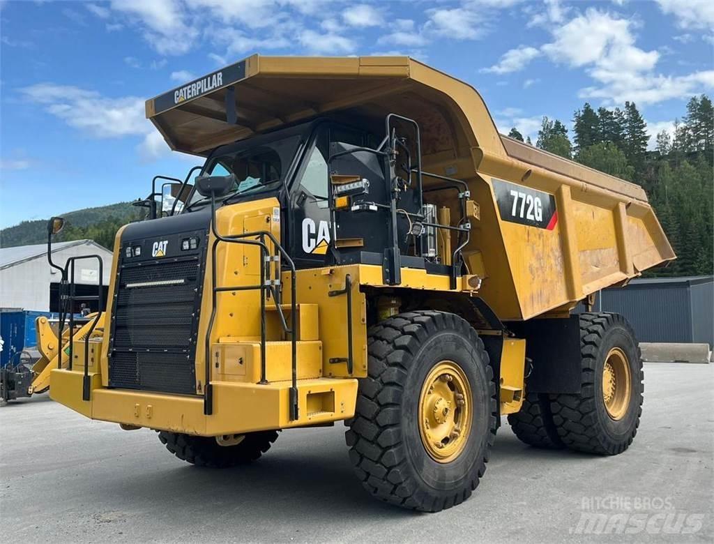 CAT 772G Atliekų išvežimo technika