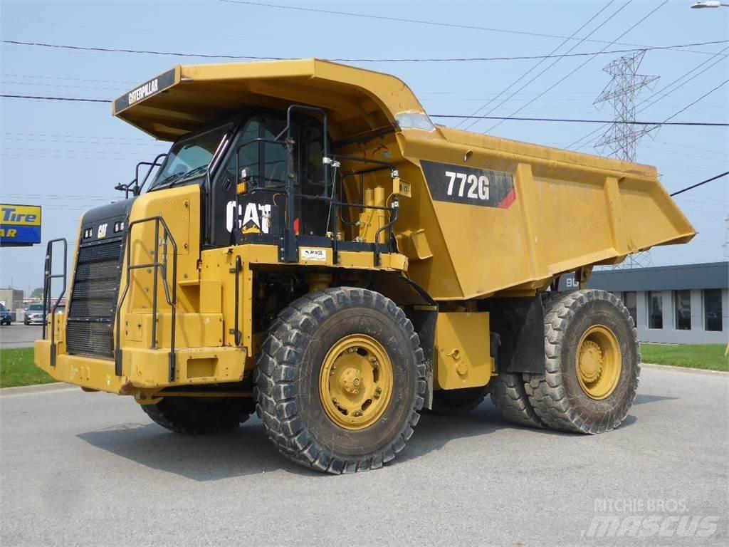 CAT 772G Atliekų išvežimo technika
