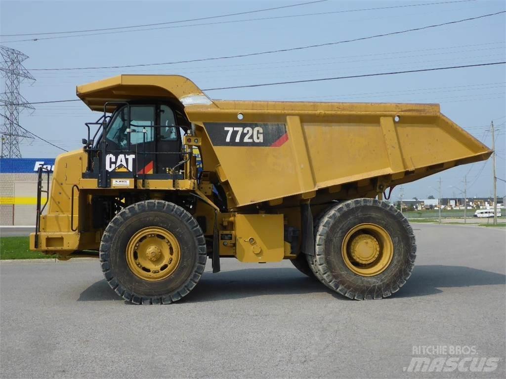 CAT 772G Atliekų išvežimo technika
