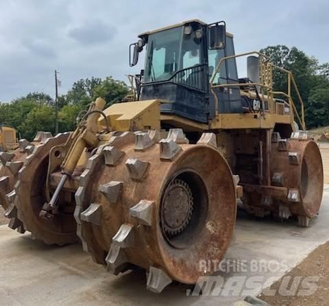 CAT 826H Statyba - Kita