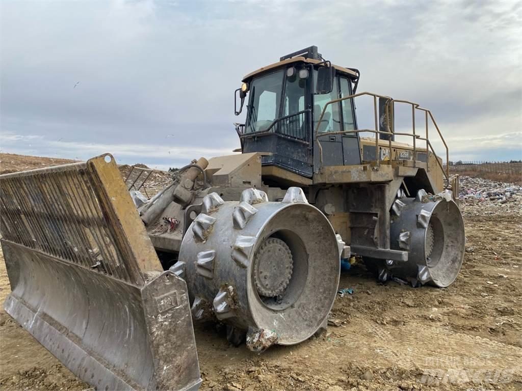 CAT 826H Statyba - Kita