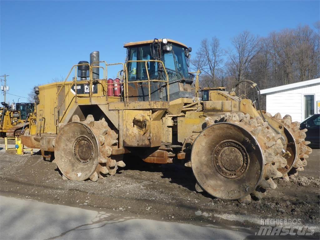CAT 836H Statyba - Kita