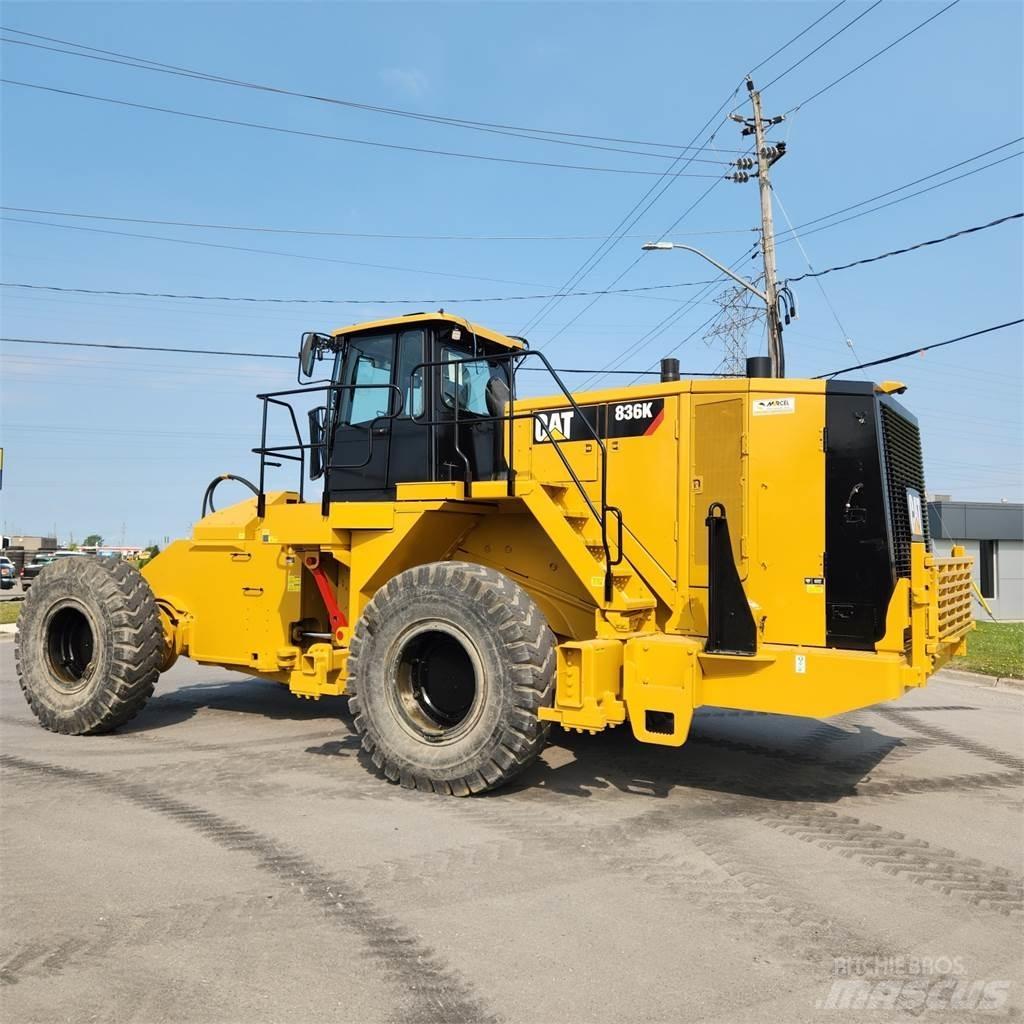 CAT 836K Statyba - Kita