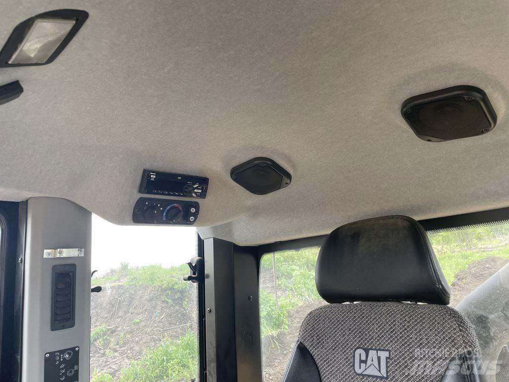 CAT 963K Statyba - Kita