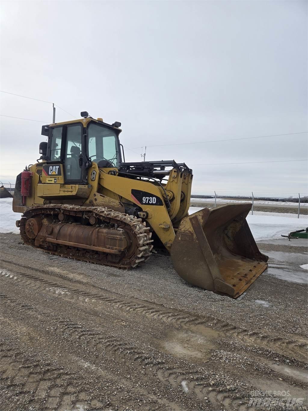 CAT 973D Statyba - Kita