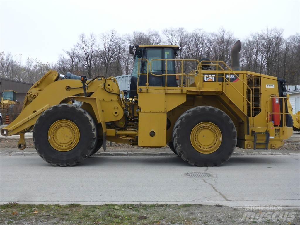 CAT 988K Naudoti ratiniai krautuvai