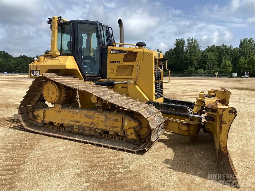 CAT D6N LGP Vikšriniai buldozeriai