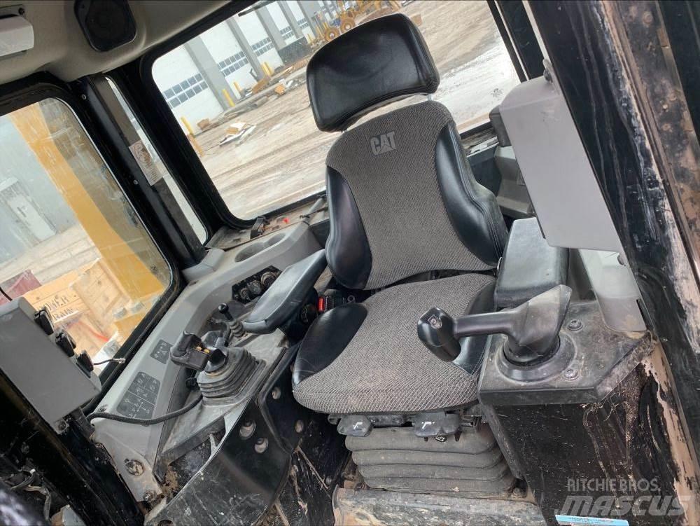 CAT D6T XW WH Vikšriniai buldozeriai