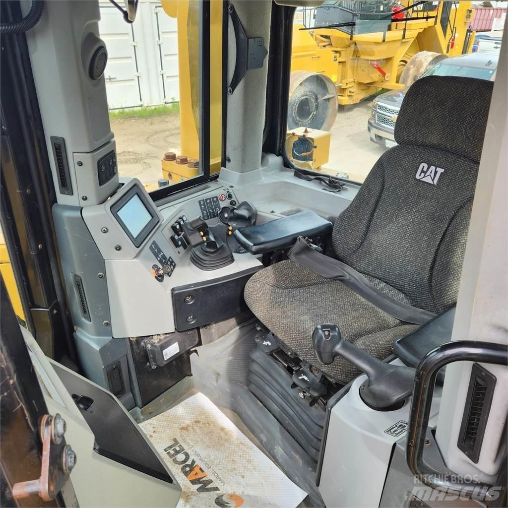 CAT D8T LGP Vikšriniai buldozeriai