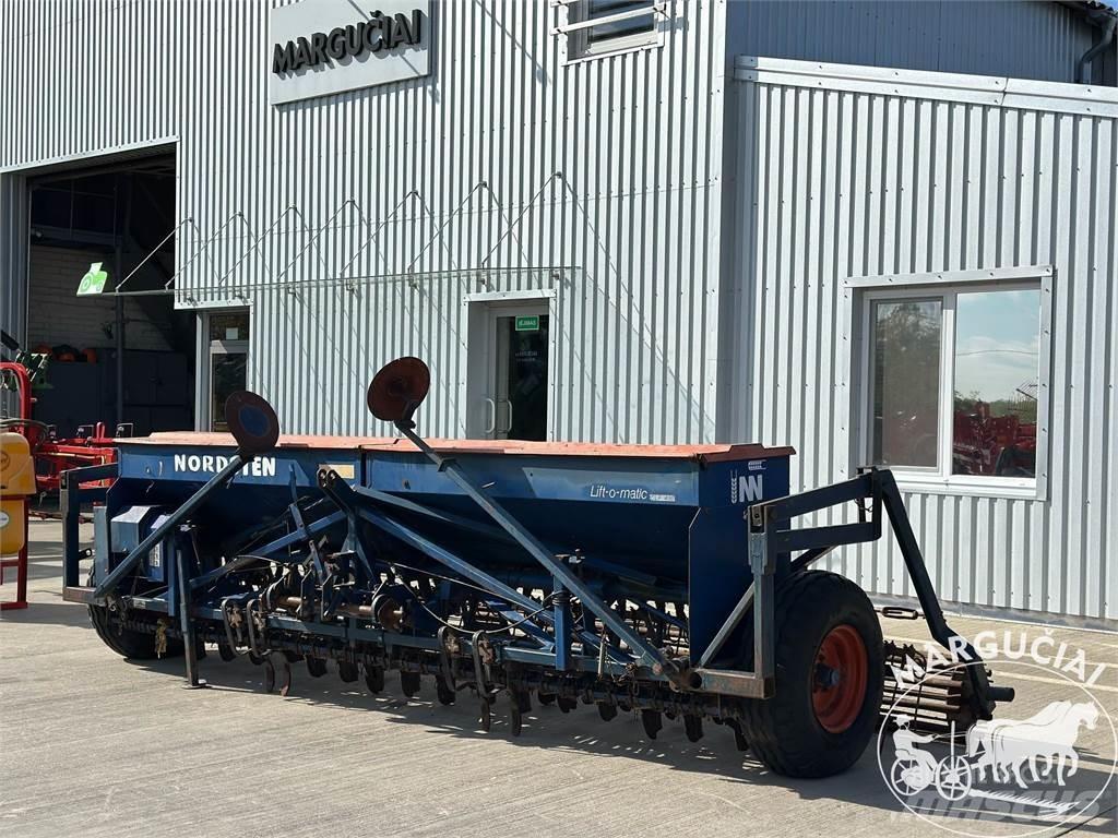 Nordsten CLF 400, 4 m. Žemės ūkis - Kita