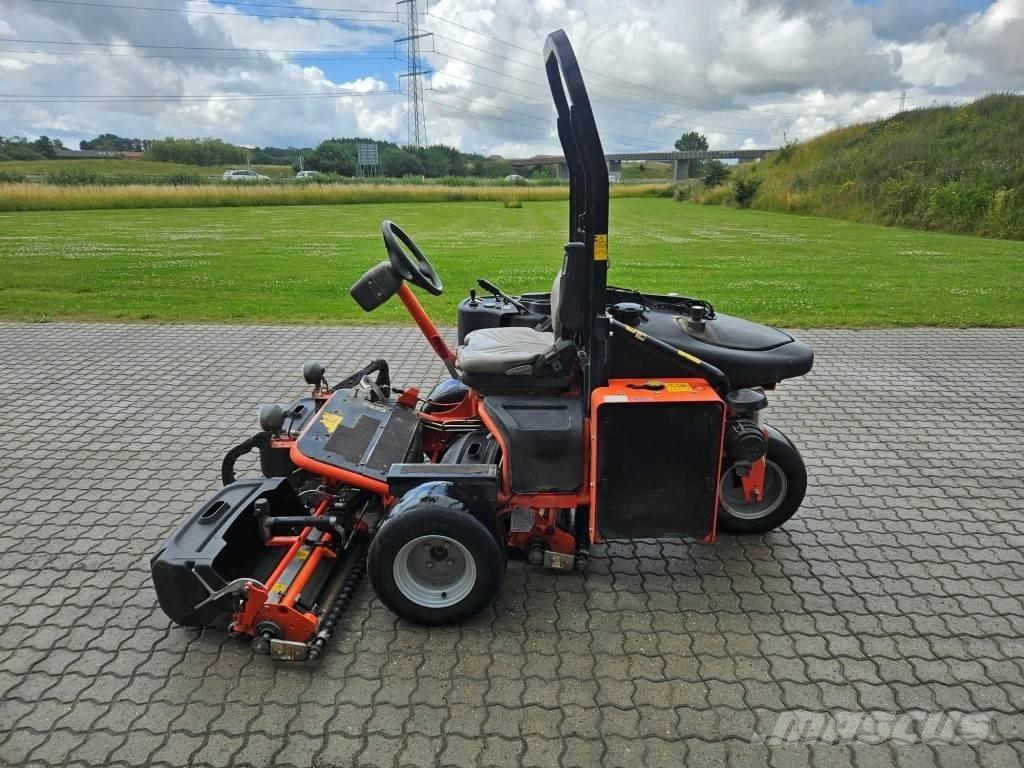 Jacobsen GP400 Sodo traktoriukai-vejapjovės