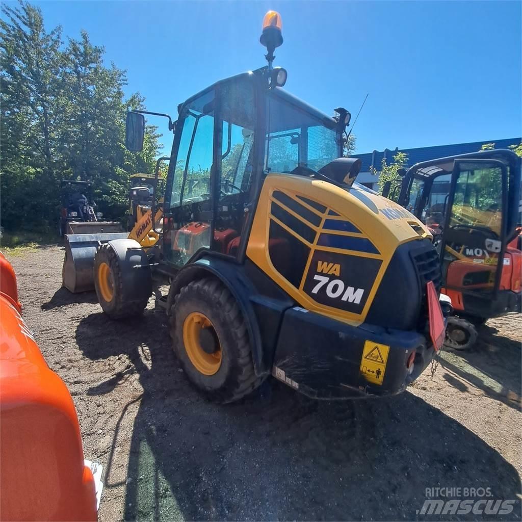 Komatsu WA70M Mini krautuvai