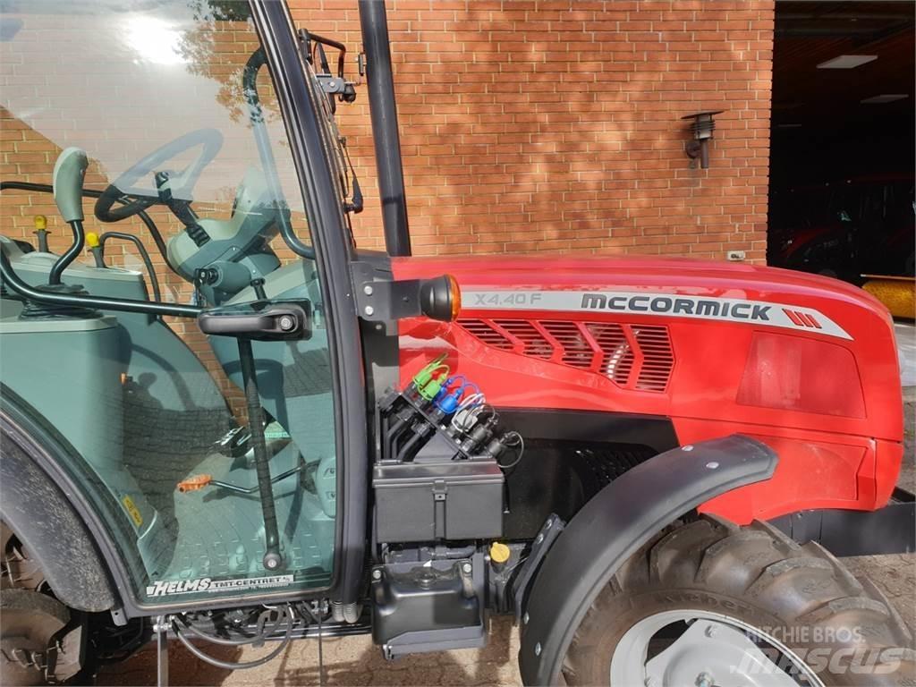 McCormick X4.40-F Traktoriai
