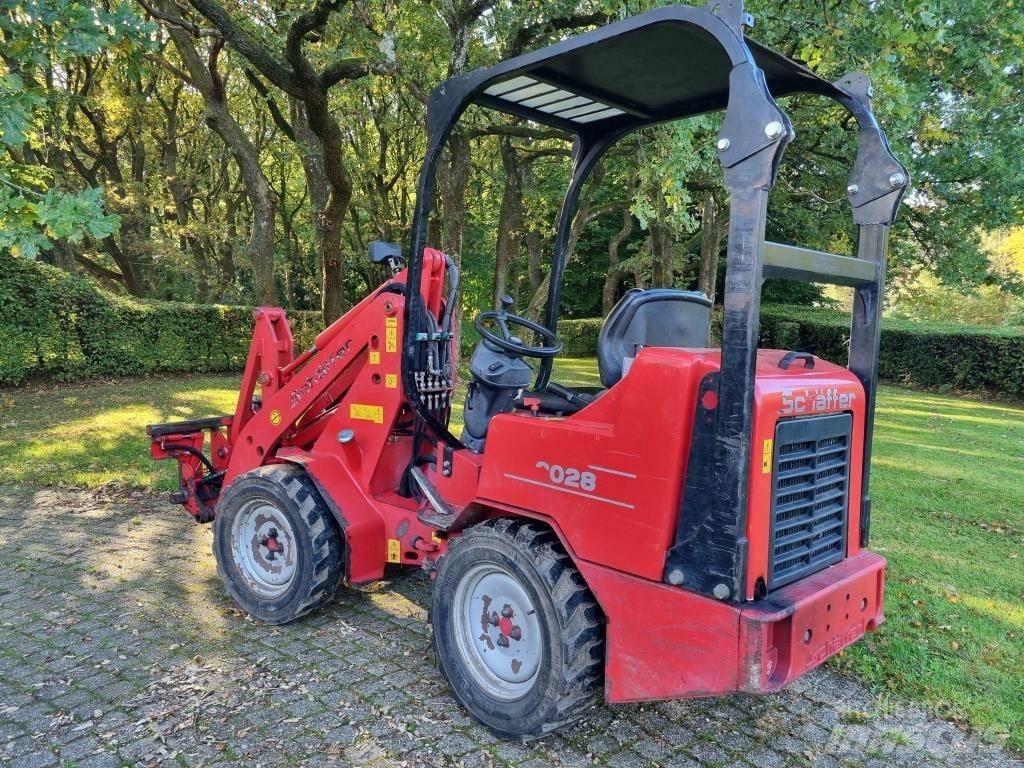 Schäffer 2028 Mini krautuvai