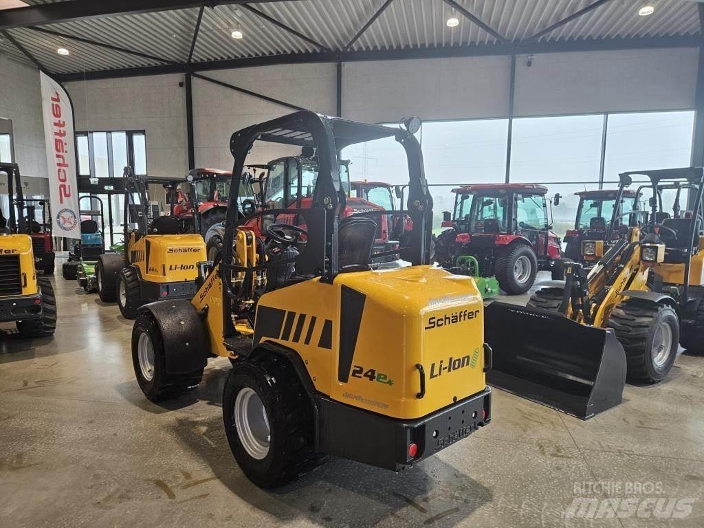 Schäffer 24E Mini krautuvai