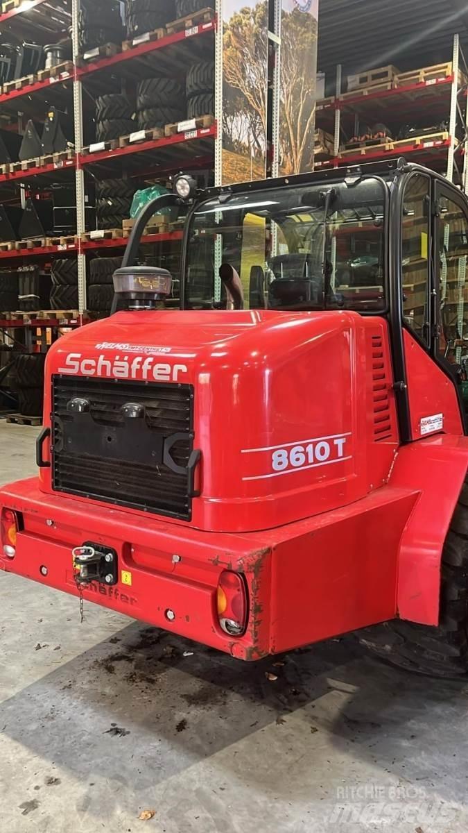 Schäffer 8610 T Teleskopiniai krautuvai