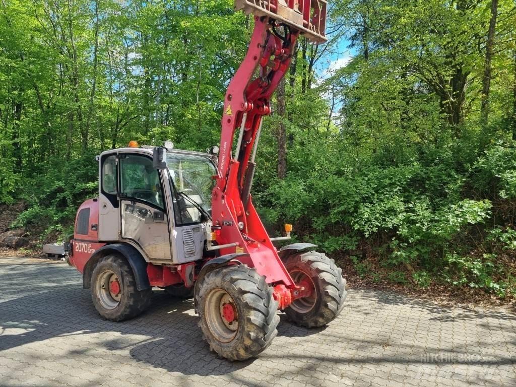 Weidemann 2070 CX50 Mini krautuvai