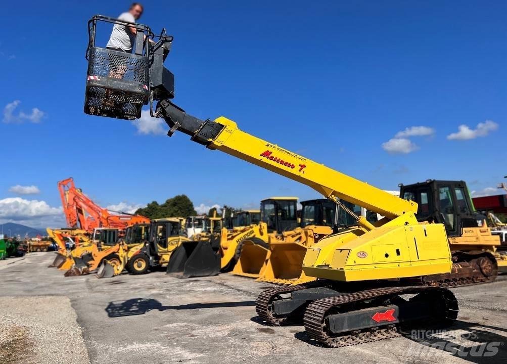 Aichi SR123 Kiti keltuvai ir platformos
