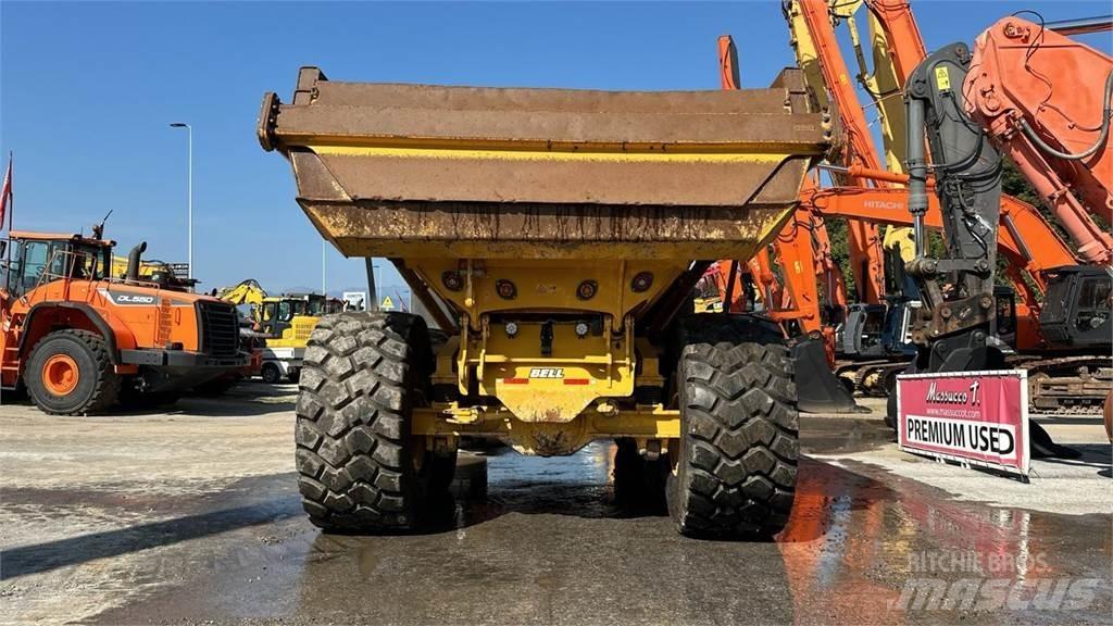 Bell B50E 6X6 Statybiniai savivarčiai sunkvežimiai