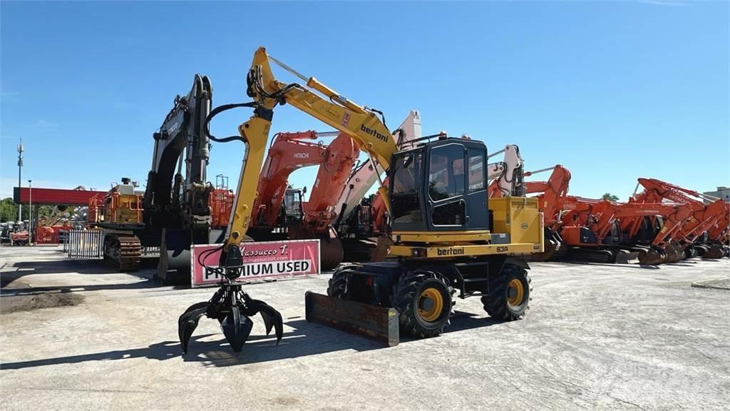 Bertani S3A 4X4 Ratiniai ekskavatoriai