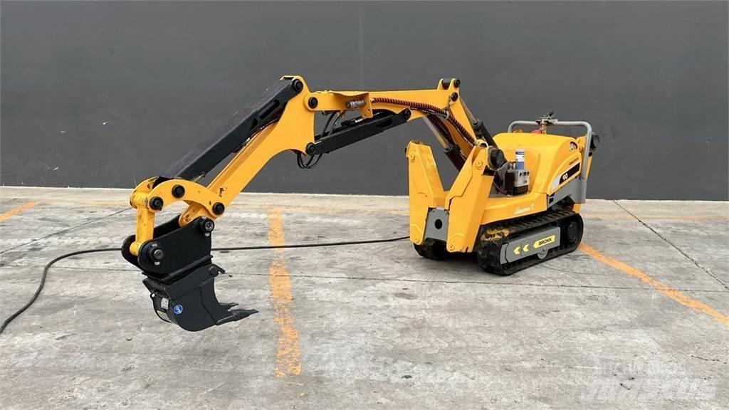 Brokk 90 Mini ekskavatoriai < 7 t