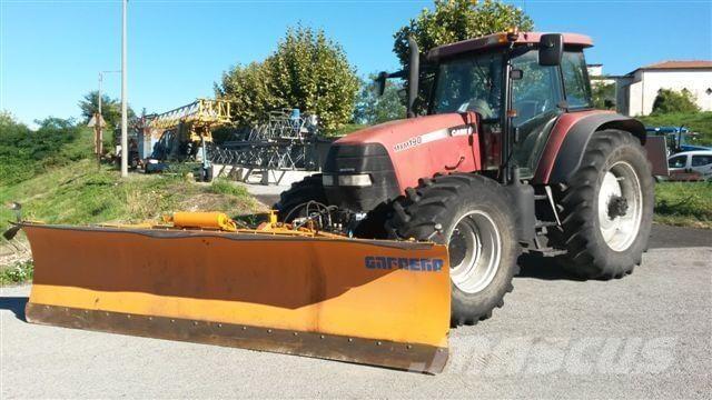 CASE MXM190 Sniego peiliai ir valytuvai