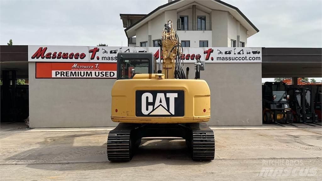 CAT 311D Vidutinės galios ekskavatoriai 7-12 t