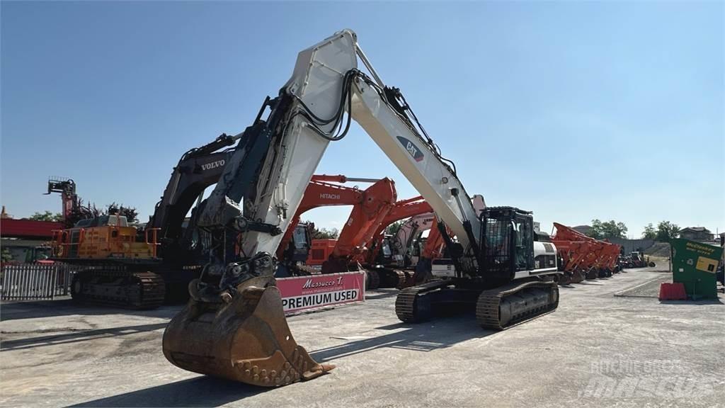 CAT 336D Vikšriniai ekskavatoriai