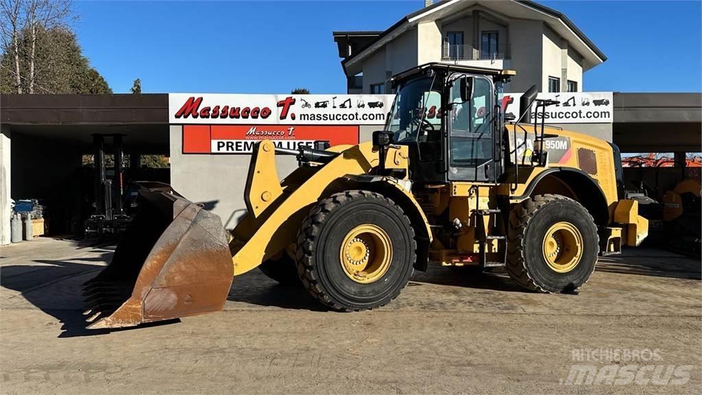CAT 950M Naudoti ratiniai krautuvai
