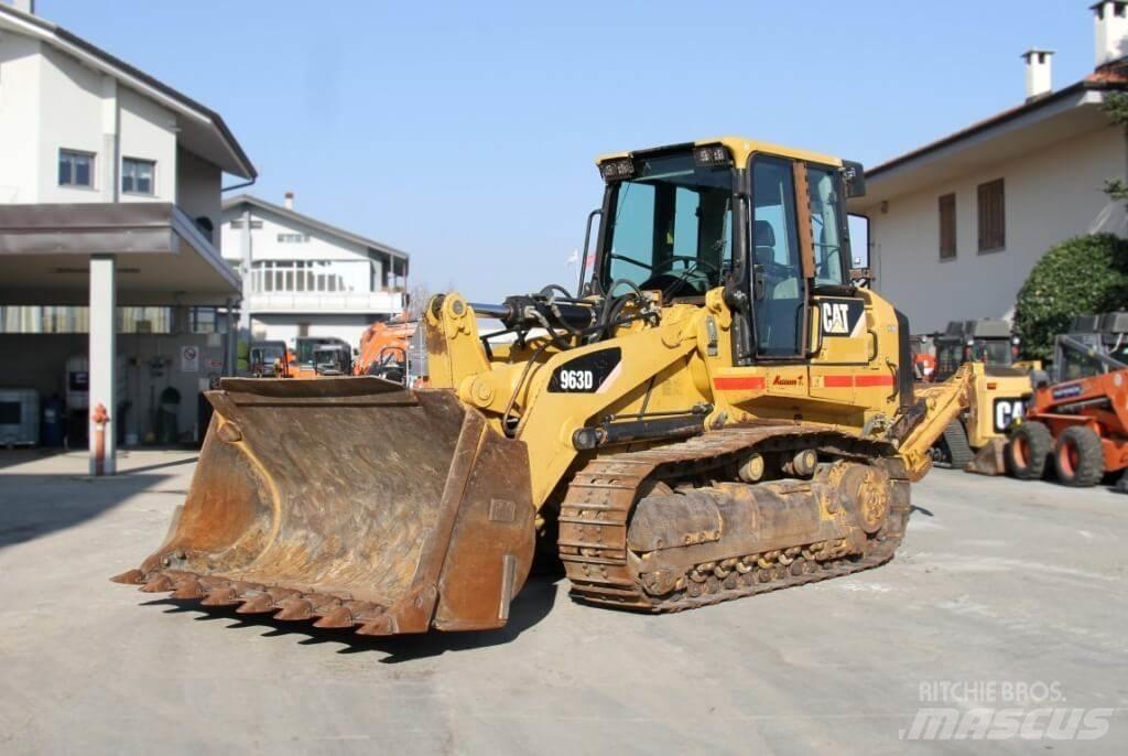 CAT 963D Naudoti ratiniai krautuvai