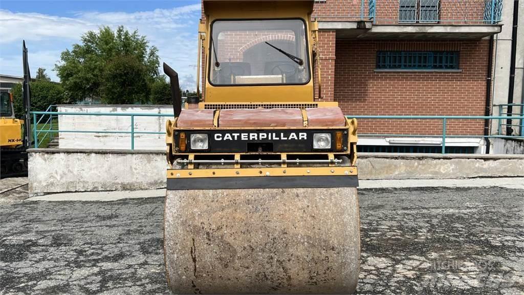 CAT CB-424 Gruntiniai volai