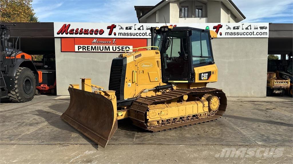 CAT D4K2 LGP Vikšriniai buldozeriai