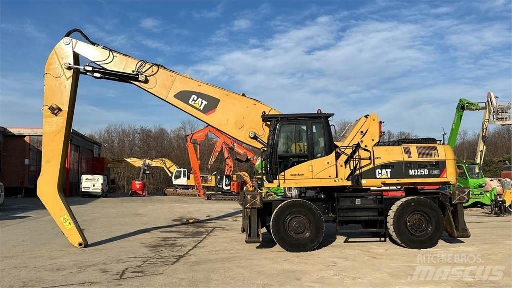 CAT M325D 4X4 Ratiniai ekskavatoriai