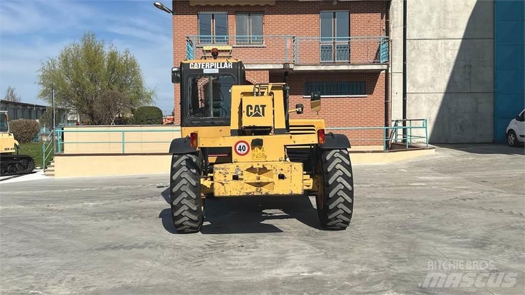 CAT TH63 Teleskopiniai krautuvai