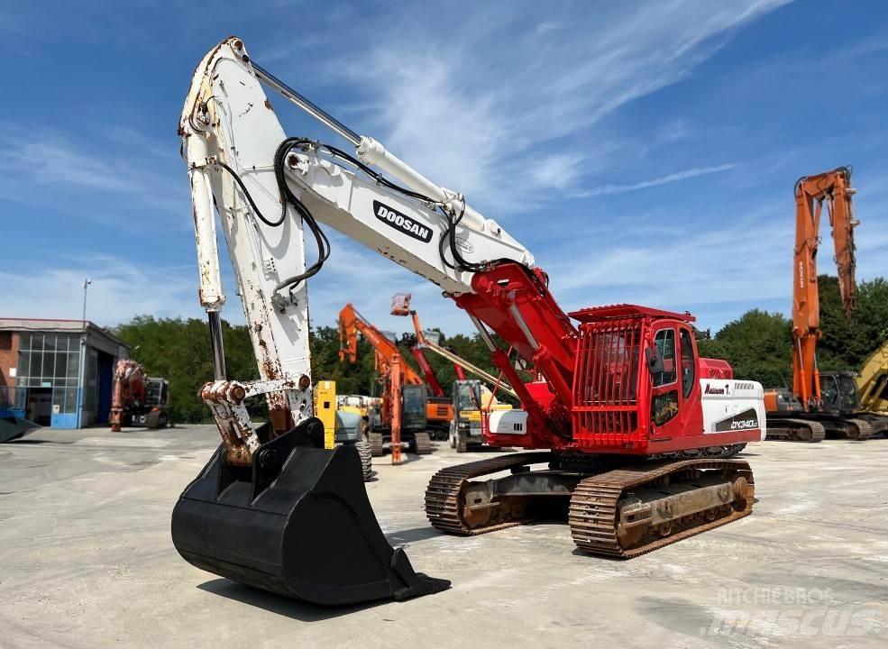 Doosan DX340 LC Vikšriniai ekskavatoriai