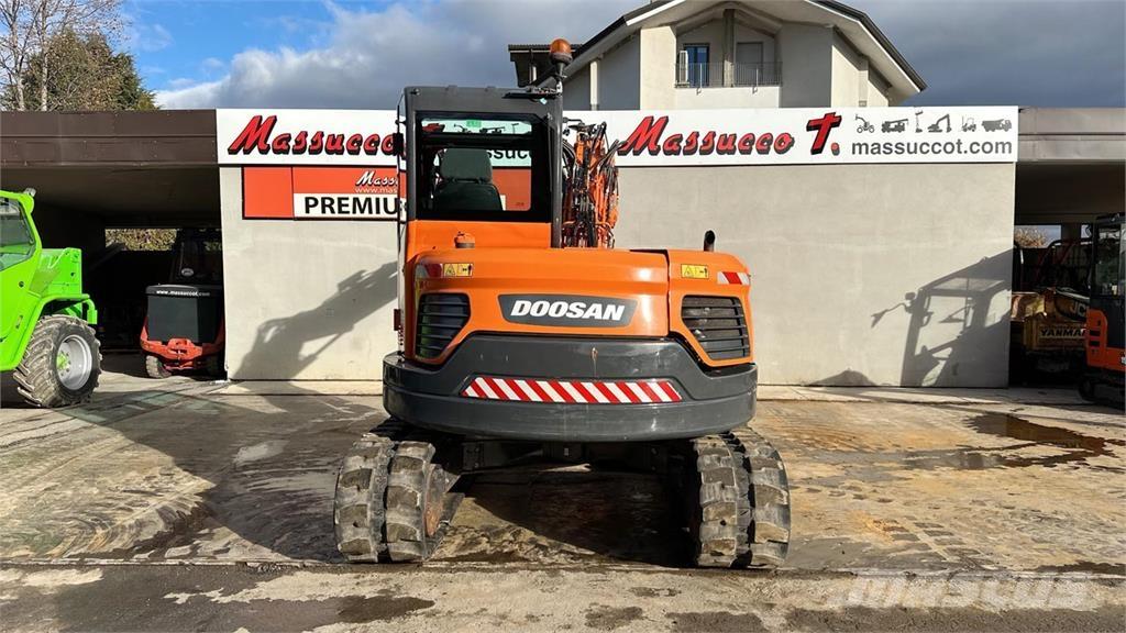Doosan DX85R-3 Vidutinės galios ekskavatoriai 7-12 t