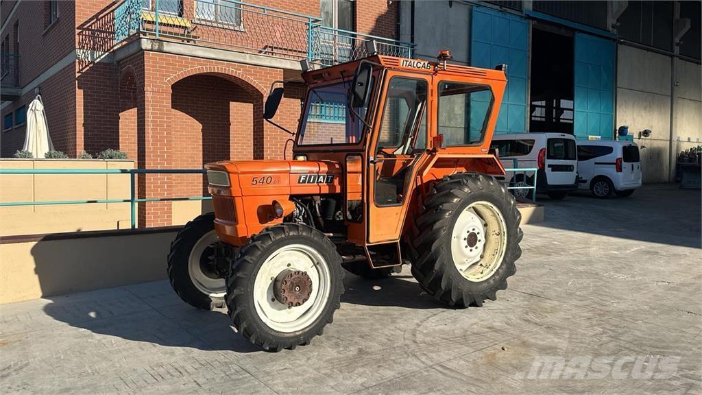 Fiat 540 4x4 Statyba - Kita