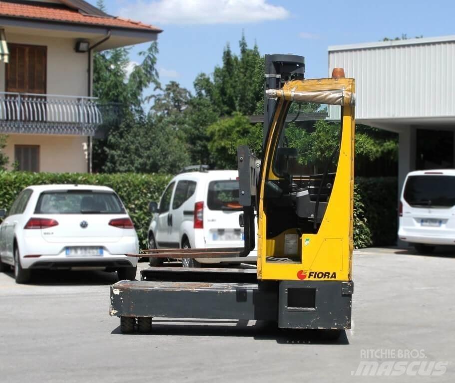 Fiora SE-LT40F Elektriniai šakiniai krautuvai