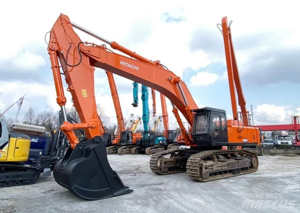 Hitachi EX800 Vikšriniai ekskavatoriai