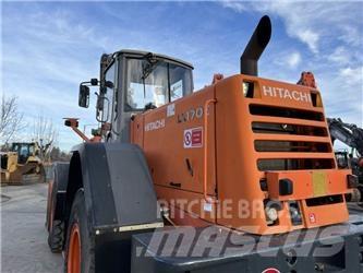 Hitachi LX170E Naudoti ratiniai krautuvai