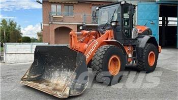 Hitachi ZW140-5B Naudoti ratiniai krautuvai