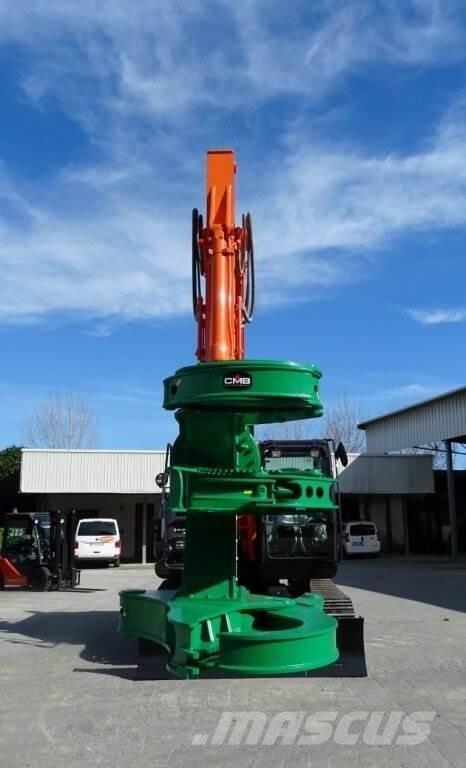 Hitachi ZX135US-6 Ekskavatoriai