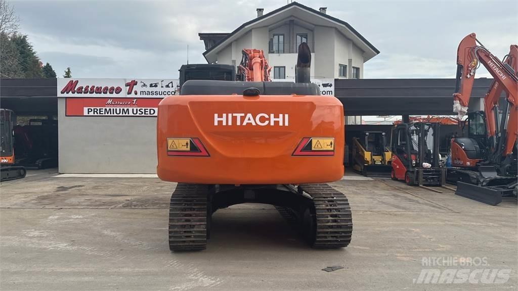 Hitachi ZX210LCN-5B Vikšriniai ekskavatoriai